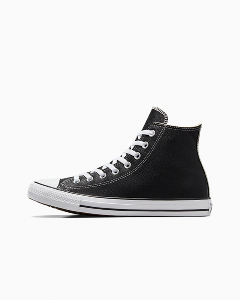 Converse Chuck Taylor All Star Couro Pretas | 3674-VGMRA