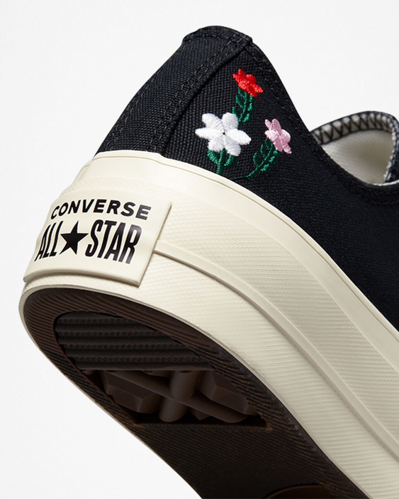 Converse Chuck Taylor All Star Lift Plataforma Floral Embroidery Pretas | 9470-YRMDQ